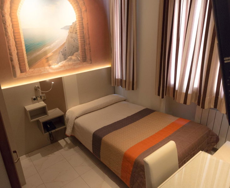Hostal Atocha Almudena Martín, Madrid, Spanien