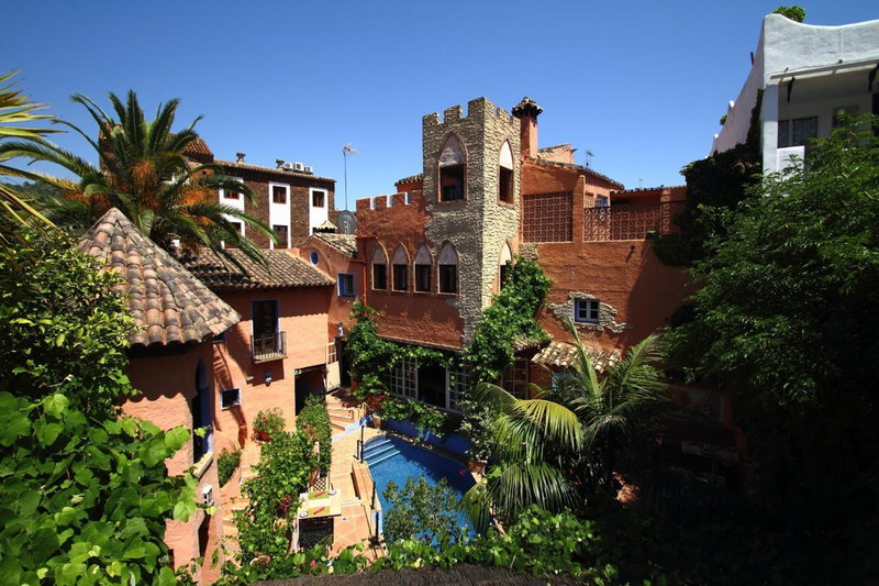 Hotel Amanhavis, Benahavís, Spain