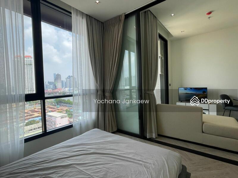 Apartment for rent in Bangkok, Thailand · Chapter Charoennakhon–Riverside, Bangkok · 1 room, 1 bath