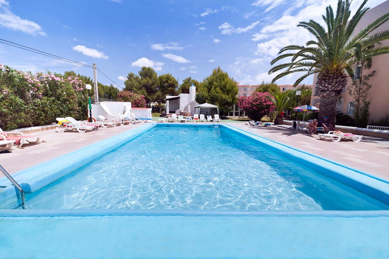 Aparthotel Vibra Club Maritim, San Antonio Bay, España