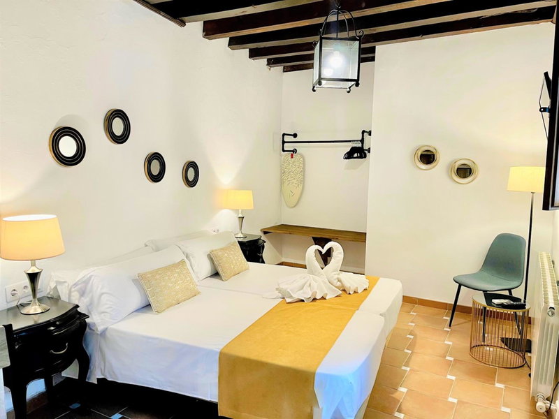Suites Casa de las Columnas, Granada, Spain