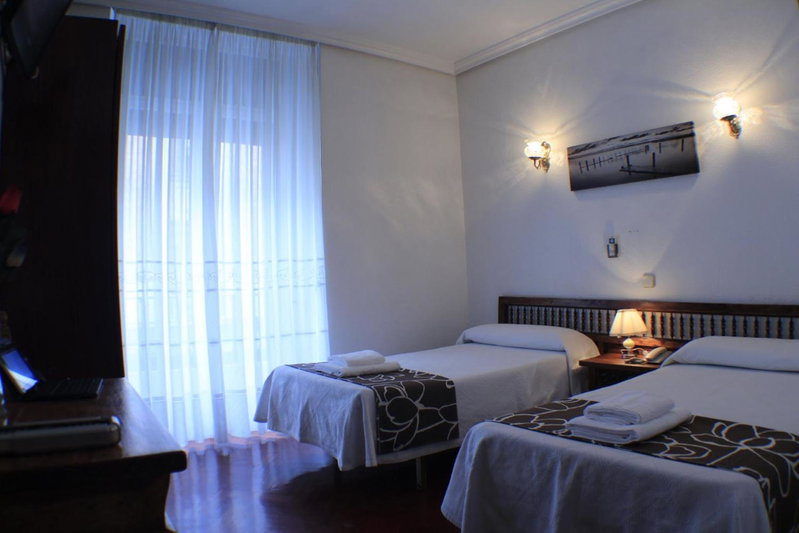 Hostal Esmeralda, Madrid, Spain