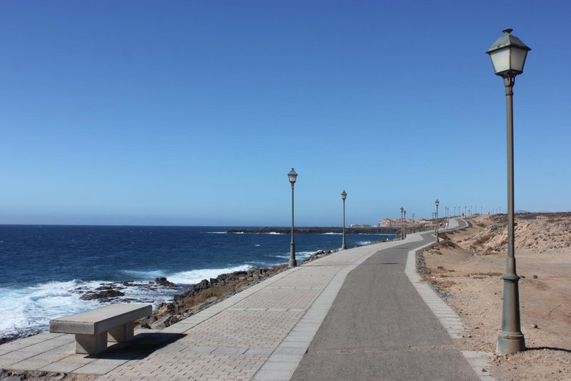 Aparthotel la Piramide, Costa de Antigua, Spain