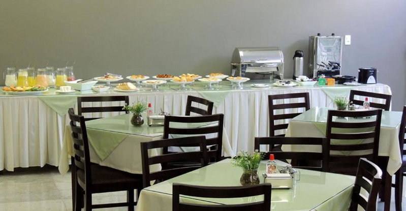 Excellence Comfort Hotel, Divinópolis, Бразилия