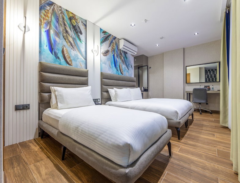 Dem Premium Hotel - Round Trip Airport Service - Istanbul International Airport, Arnavutköy, Turkey