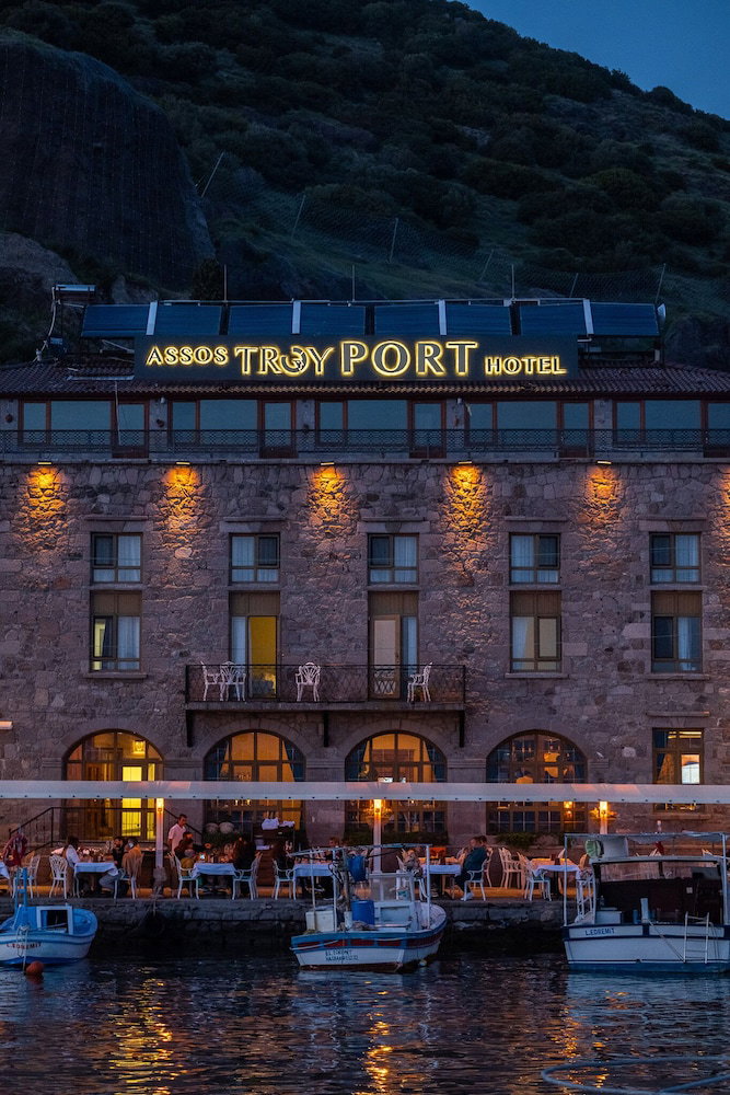 Hotel · Assos Troy Port Hotel, Ayvacik
