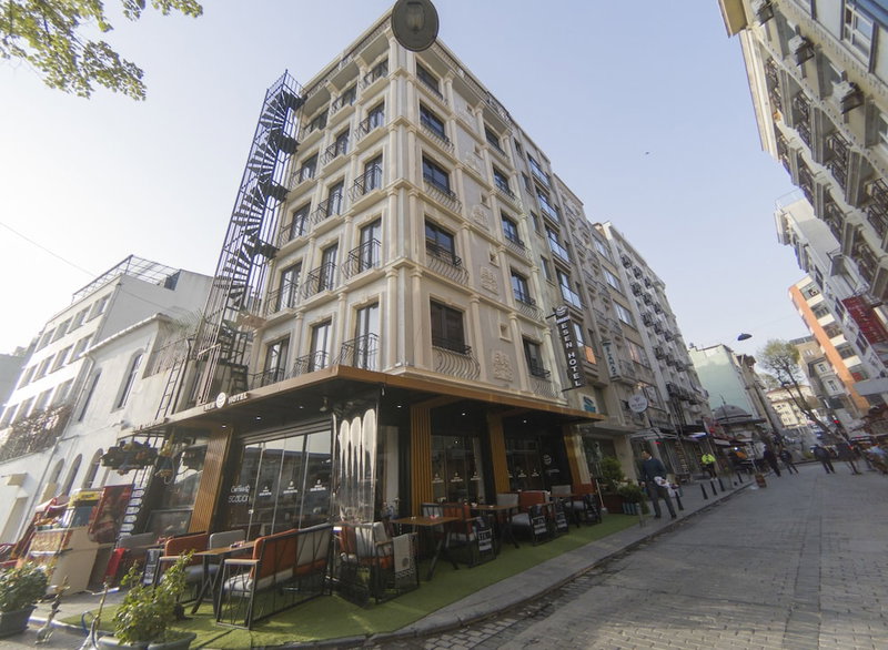 Sirkeci Esen Hotel, Istanbul, Turkey