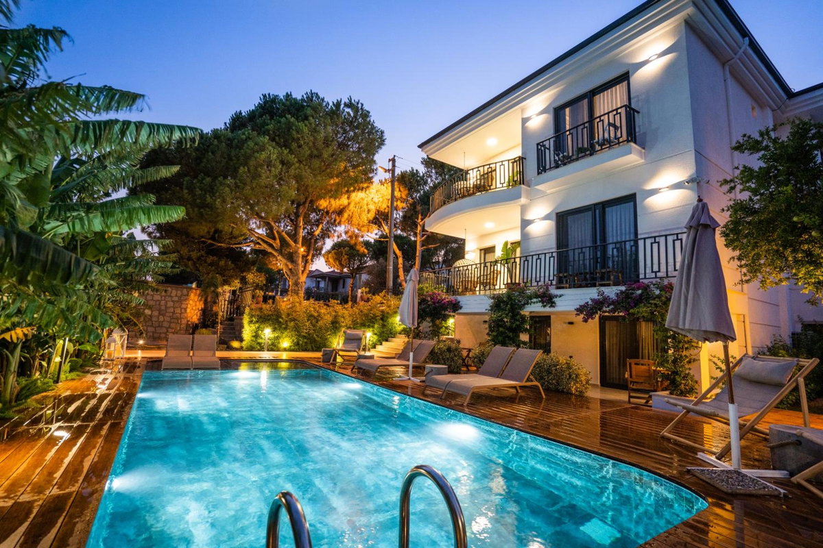 Hotel · Cunda Pi̇er Otel, Ayvalik