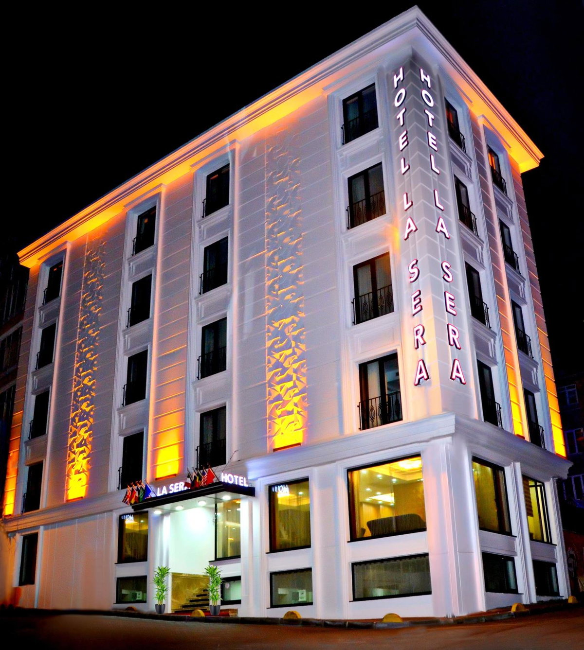 Hotel · Hotel La SERA, Istanbul
