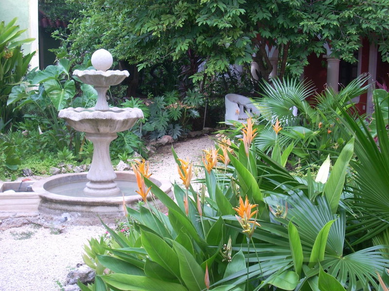 Gardenhotel Macan Ché B&B, Izamal, Mexico