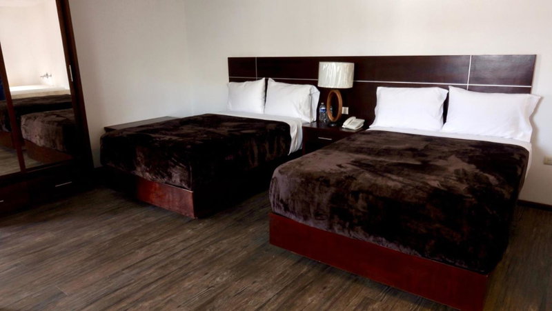 Hotel Rincon Real Suites, Durango, Мексика