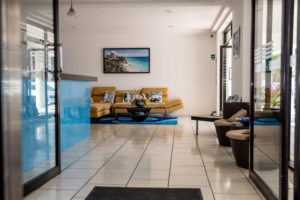 Hotel · Hotel Plaza Playa - Near Playa del Carmen Main Beach, Playa Del Carmen