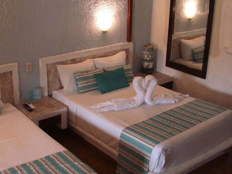 Chez Waffle Hotel, Puerto Aventuras, Мексика