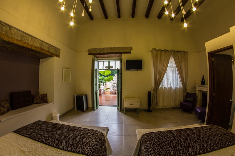 Casa Jose Maria, Morelia, Мексика