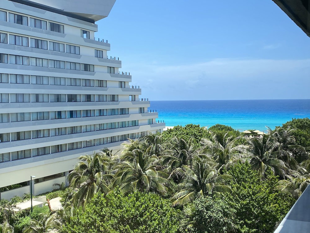Condo in Ocean Front Resort, Mexiko