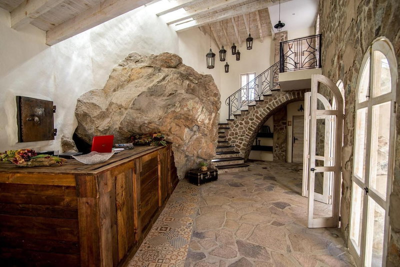Hotel de Piedra, Ezequiel Montes, Mexico