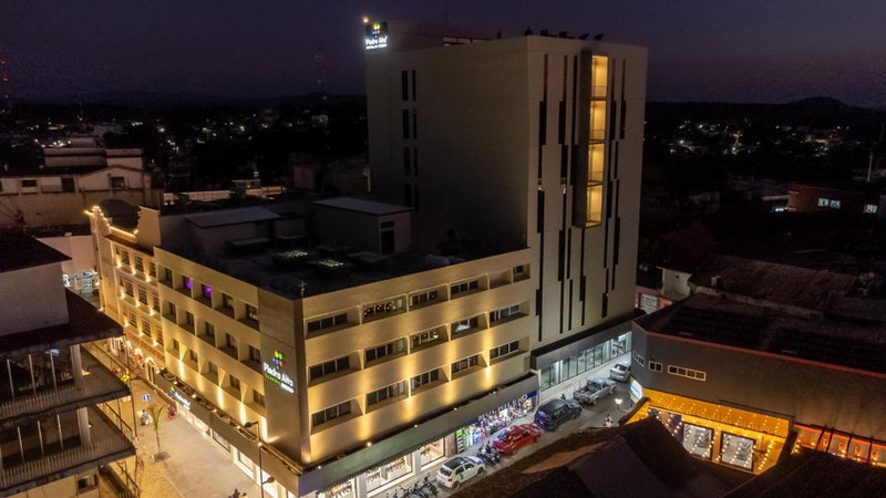 Hoteles Piedra Alta by De Los Perez, San Andrés Tuxtla, Mexico