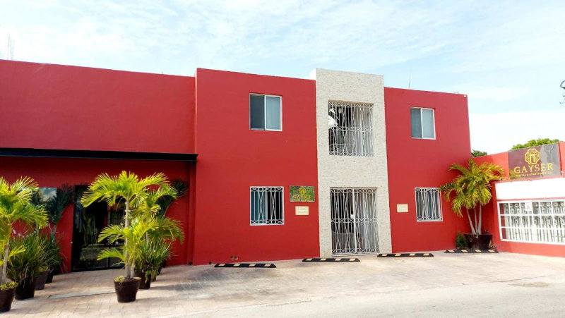 Gayser Apartamentos, Valladolid, Мексика