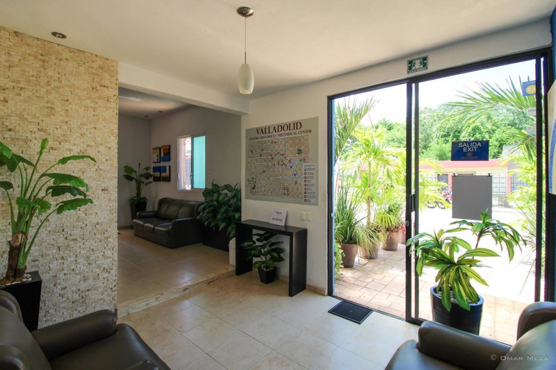 Gayser Apartamentos, Valladolid, Мексика