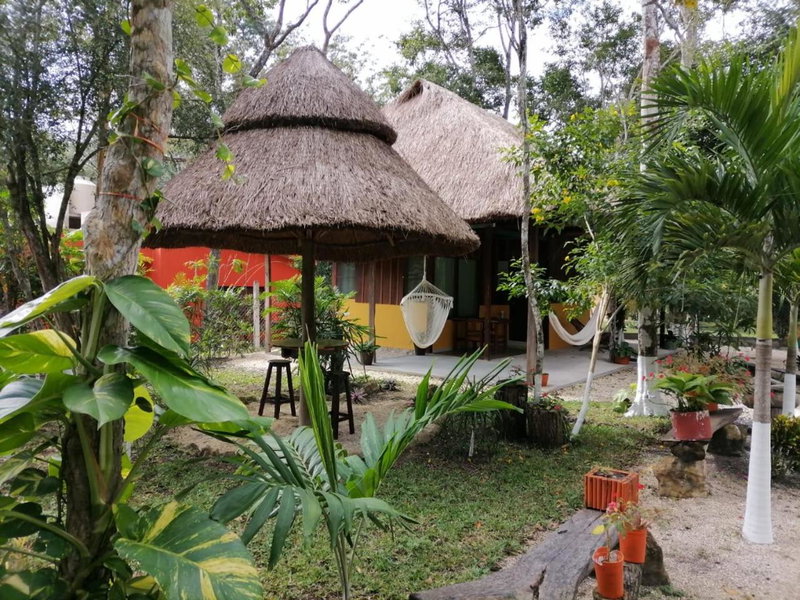 Hotel "Casa Las Lolas", Xpujil, Mexico