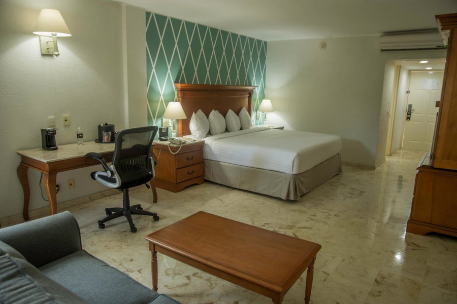 Continental Caribe Bay, Chetumal, México