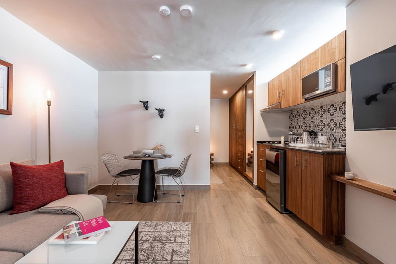 Roma Norte Trendy Apartments by VIATO, Mexico City, México