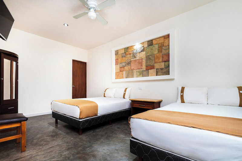 Capital O Hotel Joyma Suites, San Luis, San Luis Potosi, Mexico