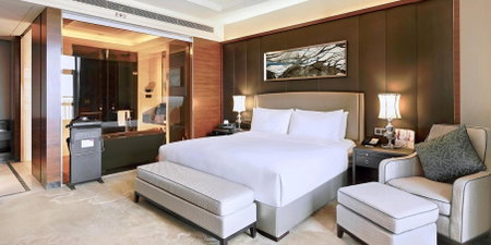 Crowne Plaza Tianjin Jinnan by IHG, Tianjin, Chine