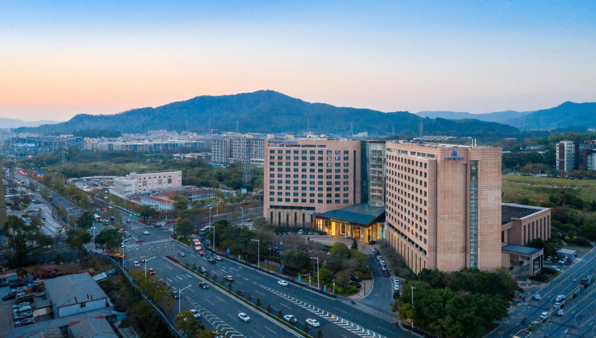 Swissôtel Guangzhou, Chine