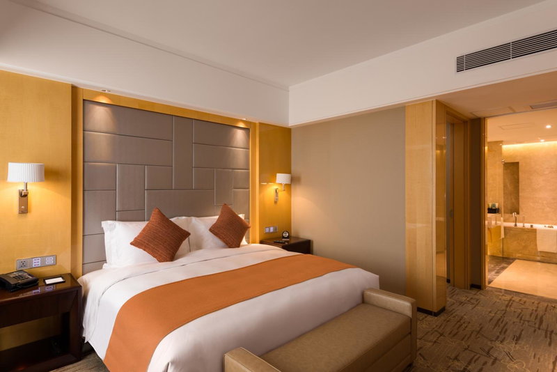 Swissôtel Guangzhou, Guangzhou, China