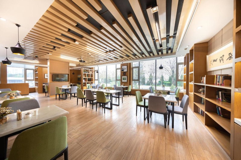 Atour Hotel Jinan High-tech Wanda Plaza Tiancheng Road, Jinan, Chine