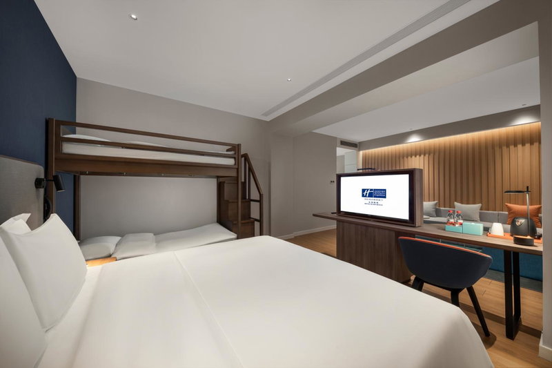Holiday Inn Express Beihai Silver Beach by IHG, Beihai, China