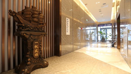 Holiday Inn Express Linyi Riverside by IHG, Linyi, China