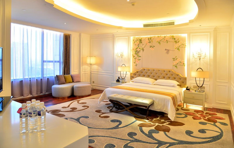 Ramada Heze, Heze, China