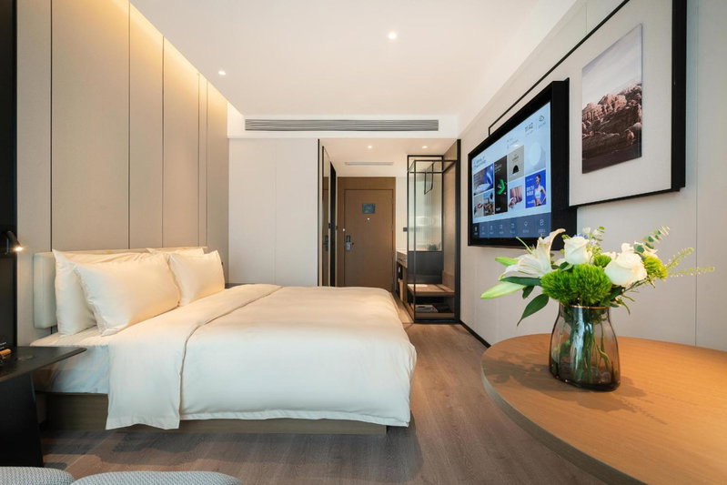 Atour Hotel Chengdu East Station Greenland 468 Center, Chengdu, China