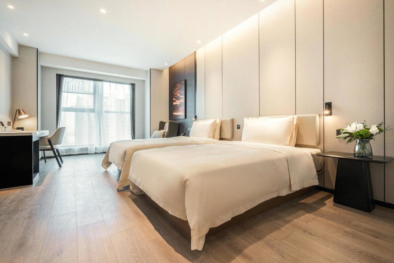 Atour Hotel Chengdu East Station Greenland 468 Center, Chengdu, China