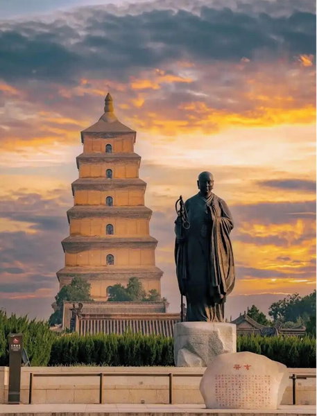 Lavande Hotel (Xi'an Bell Tower Muslim street subway station), Xi'an, China