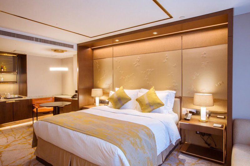 Golden Tulip Shanghai Hongqiao- A Louvre Hotel, Shanghai, China