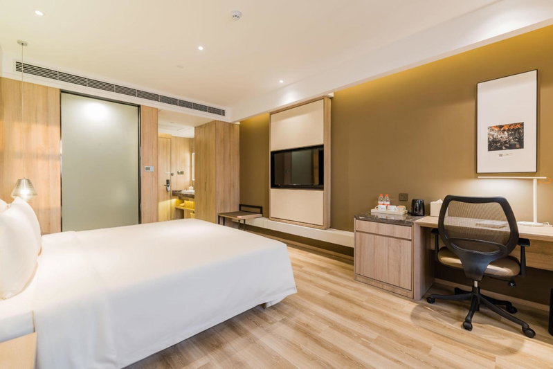 Atour Hotel Hefei South Station Binhu Convention and Exhibition Center, Hefei, China