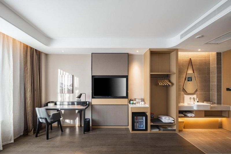 Atour Hotel Chifeng Hongshan Sport Center, Chifeng, China