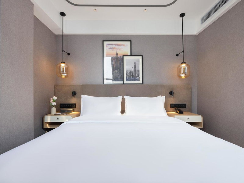 Country Inn & Suites by Radisson Shenzhen International Convention and Exhibition Center, Minzhu, China