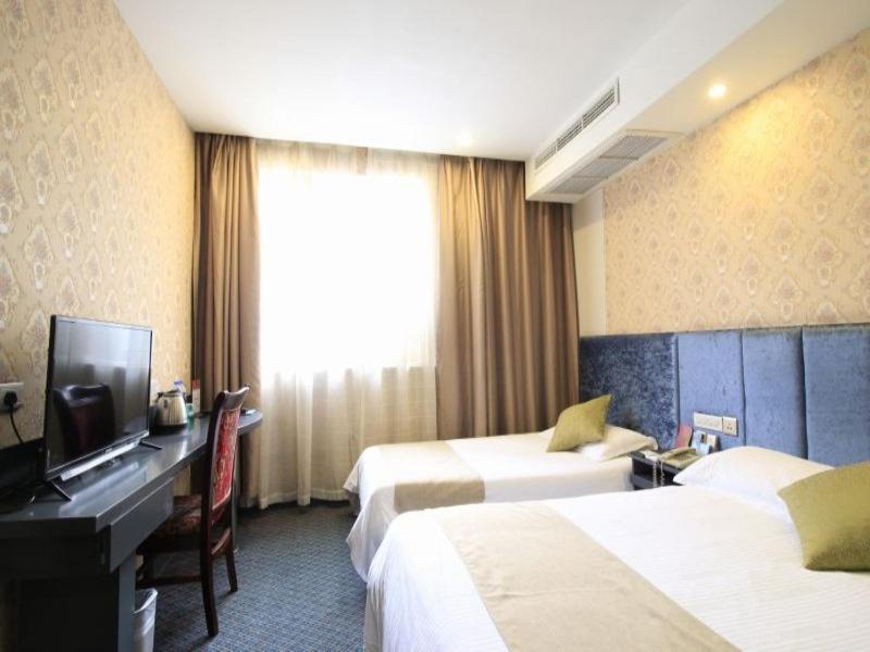 GreenTree Inn WenZhou LuCheng XiaoNanMen Express Hotel, Wenzhou, China