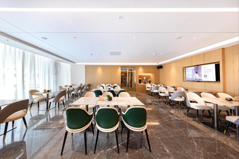Atour Hotel Shenzhen Qianhai Baoan Center, Bao'an, China