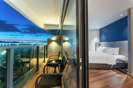 Holiday Inn Express Yichang Riverside by IHG, Yichang, China