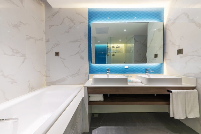 Holiday Inn Express Yichang Riverside by IHG, Yichang, China
