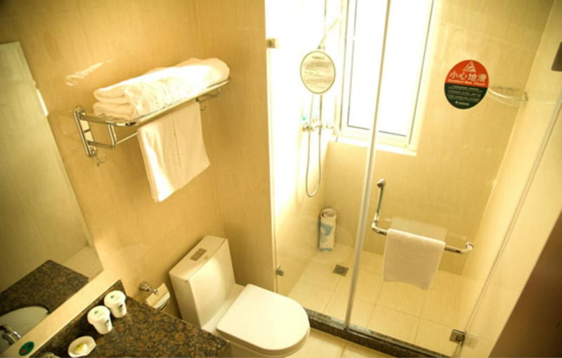 GreenTree Inn TianJin JinNan ShuangLin Metro Station Express Hotel, Tianjin, Chine