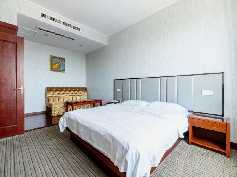 GreenTree Alliance Zhejiang Zhoushan Haitian Avenue West Donghai Road Hotel, Zhoushan, China