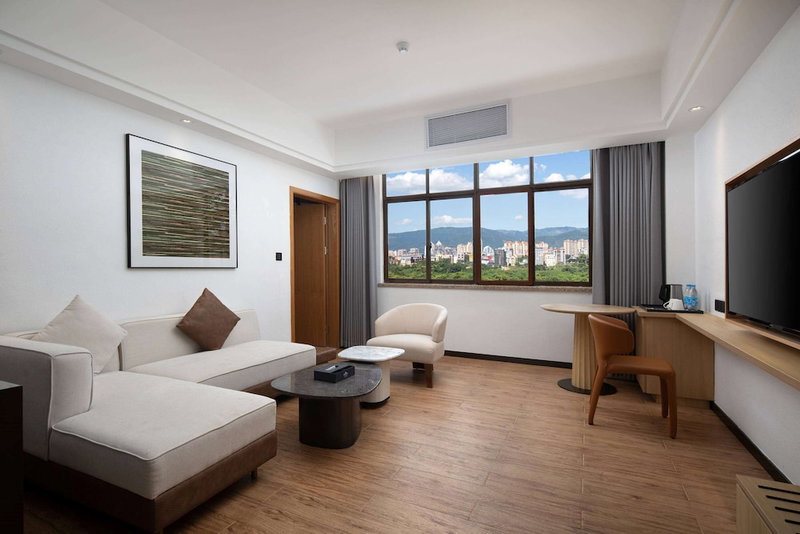 Microtel By Wyndham Xishuangbanna City Center, Xishuangbanna Dai, China