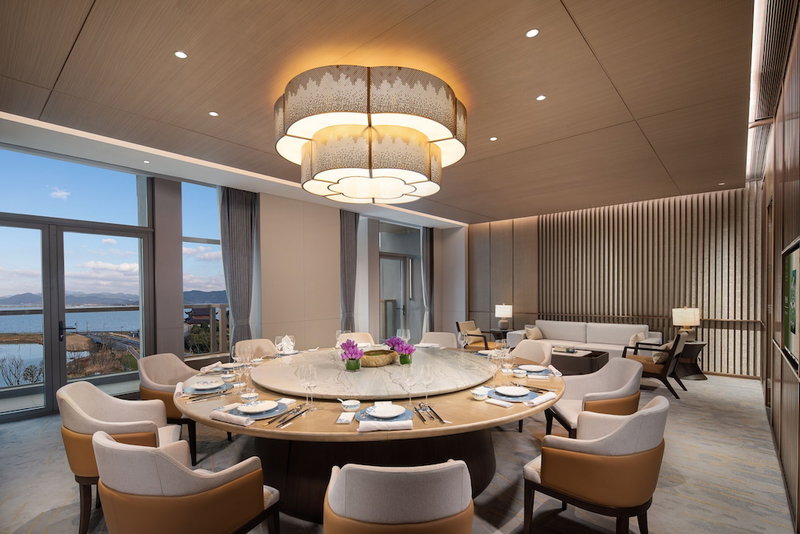 NBICC Wonderland Hotel, Ningbo, China