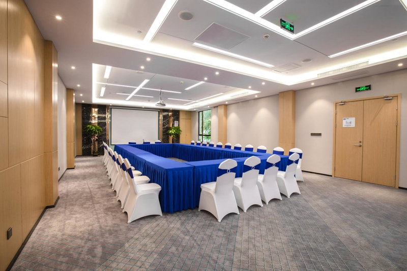 Holiday Inn Express Shanghai Chongming by IHG, Chongming, China